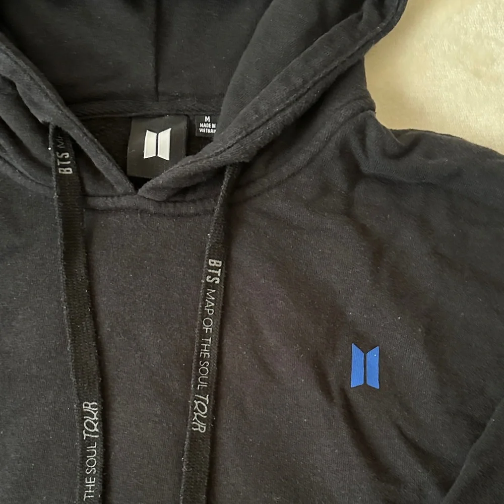 BTS Map of the Soul MOTS Tour Black Hoodie | Limited Edition - Picture 6 of 9